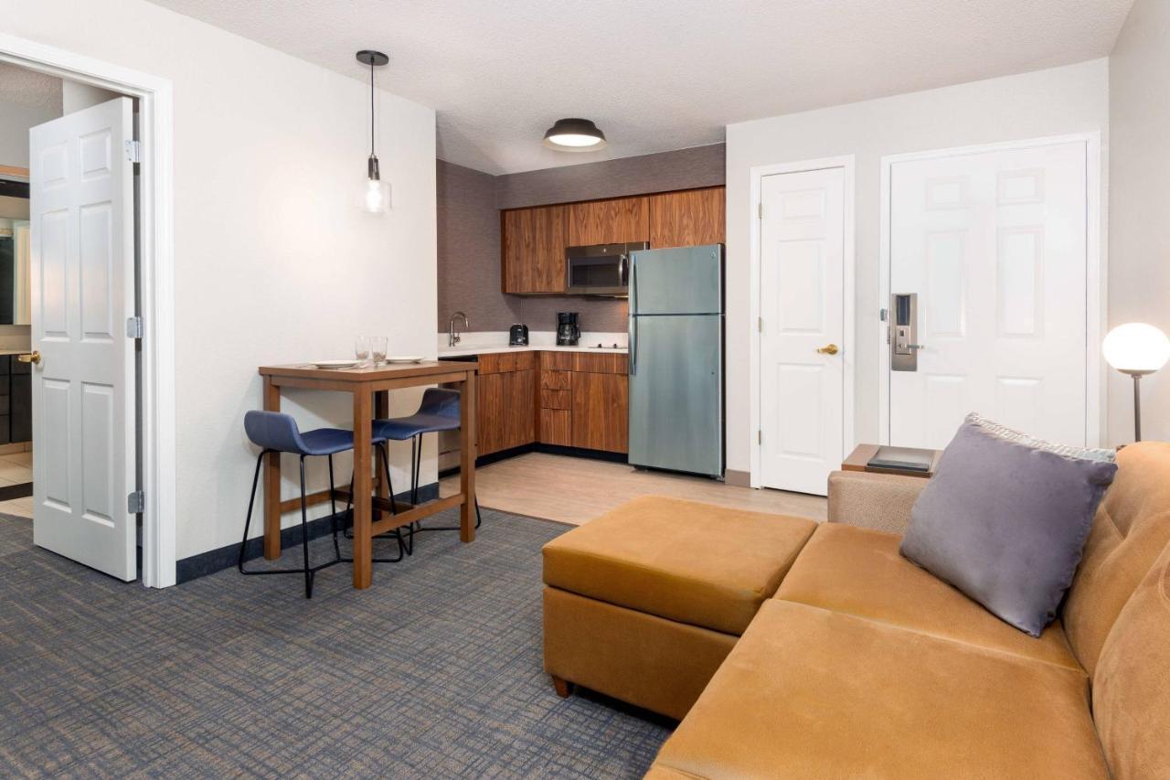 Residence Inn By Marriott Boston Brockton/Easton Exteriör bild